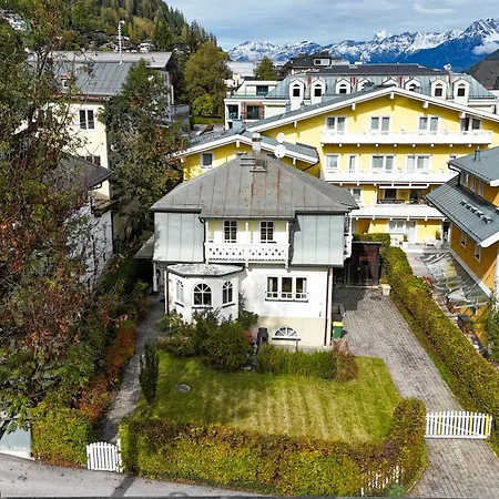 Skilift - View By In One Apartment *