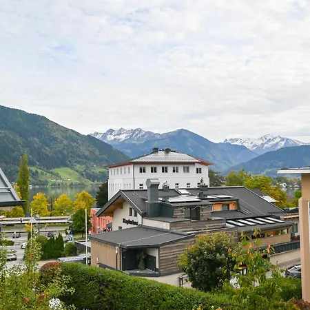 Apartment Skilift - View By In One